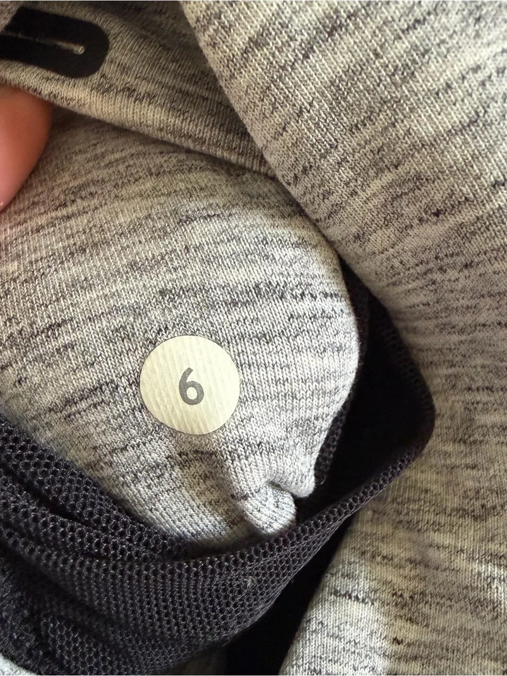 LULULEMON City Bound Women’s Light Gray Hooded Full Zip Jacket Size 6 - Picture 9 of 12
